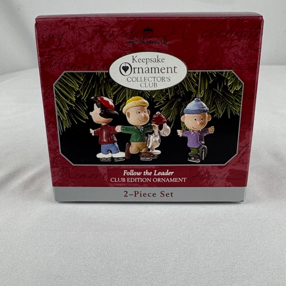 Vintage Hallmark Keepsake Ornament “Follow the Leader” Peanuts and Snoopy